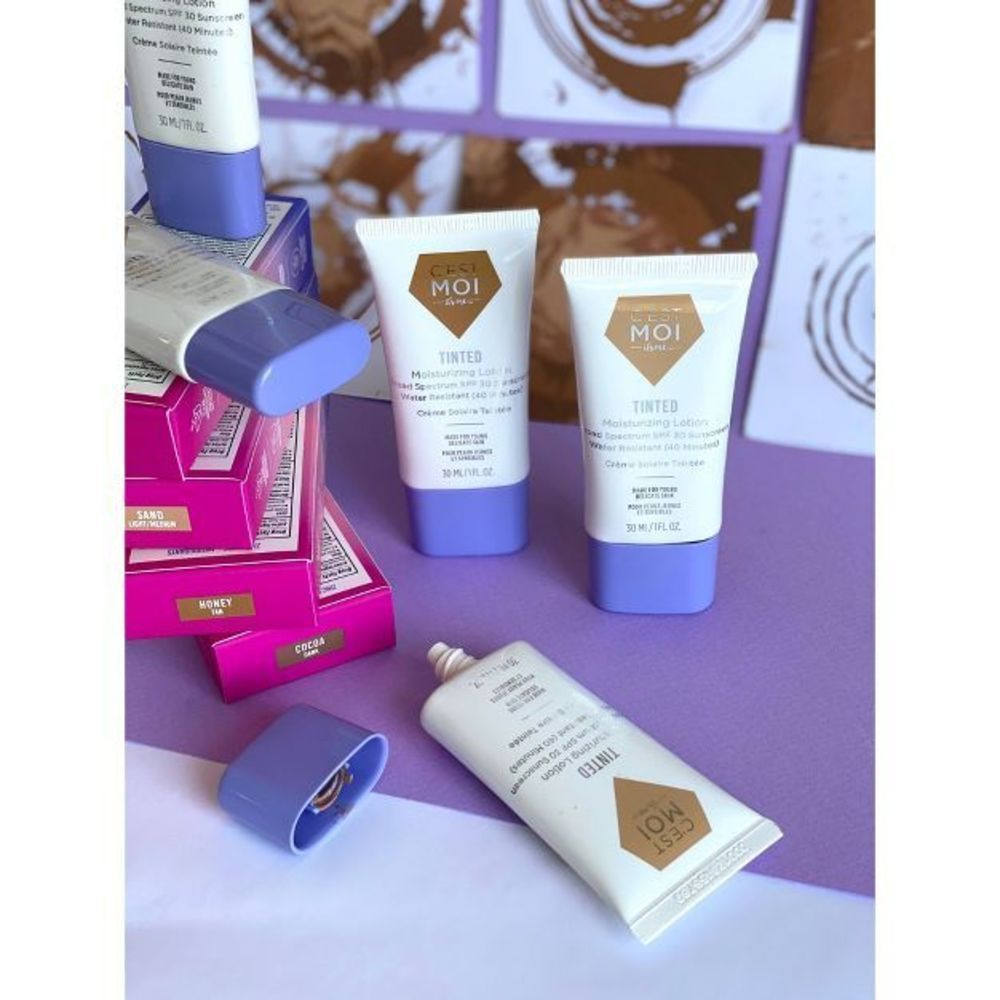 C'est Moi Tinted Moisturizing Lotion with SPF 30 - 1 fl oz Cocoa - Picture 2 of 4